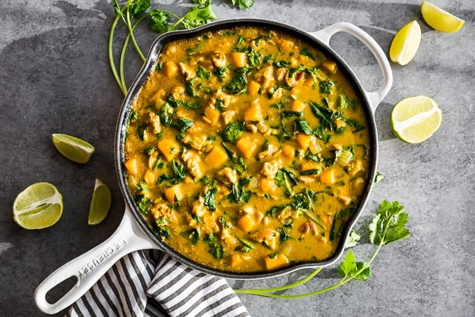 Effortless Turmeric Chicken Coconut Curry: Rich Flavor, Minimal Time